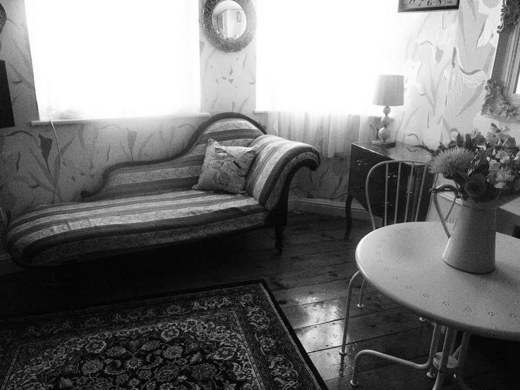 Beachview Guest House Accommodations Margate Extérieur photo